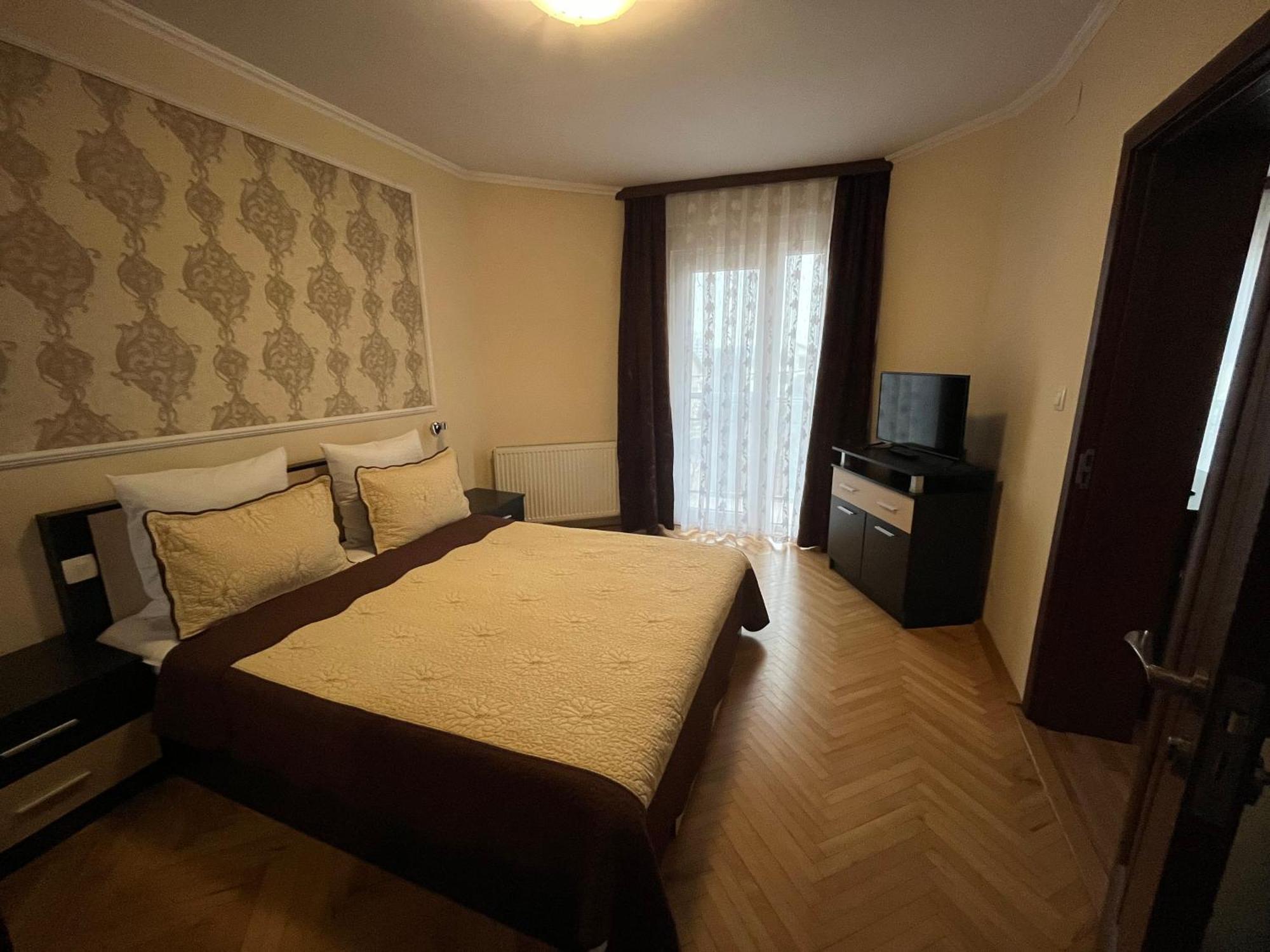 Pensiunea Perla Băile Felix Exterior foto